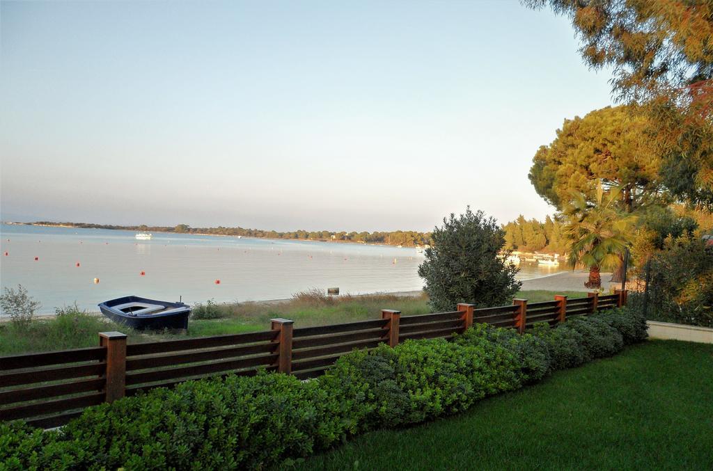 Samaya Beach House Vourvourou Exterior photo